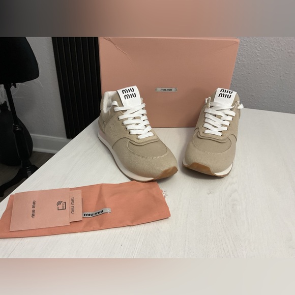 Miu Miu Sneakers - Picture 4 of 13